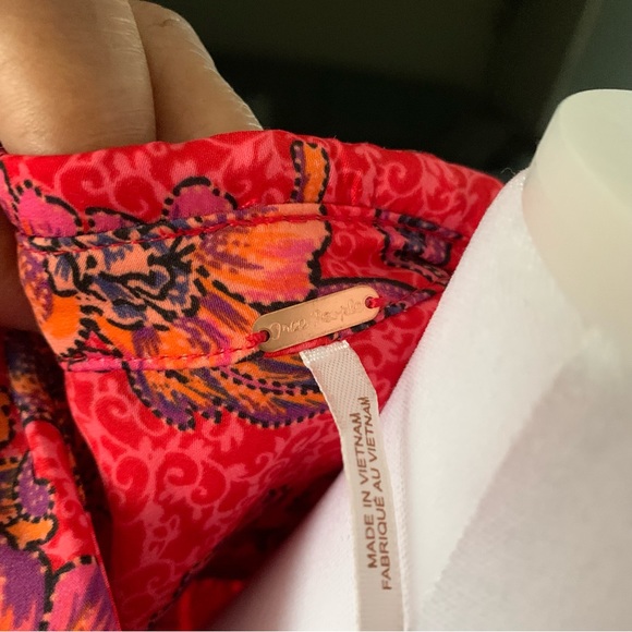 NWT  BEAUTIFUL FREE PEOPLE WOMENS BLOUSE - Picture 5 of 12